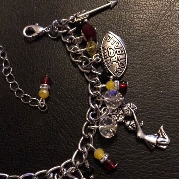 Washington Redskins charm bracelet - Picture 2 of 4